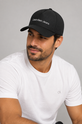 BONE CKJ ABA CURVA 5 GOMOS SARJA LOGO PRETO
