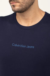 CAMISETA MC CKJ MASC LOGO CENTRALIZADO MARINHO