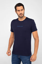 CAMISETA MC CKJ MASC LOGO CENTRALIZADO MARINHO