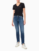 BLUSA CKJ FEM MC DECOTE V LOGO PRETO