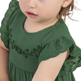 VESTIDO TECIDO SARJADO DET APLIQUE RENDA VERDE