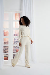 CONJ FEM BLUSAO E CALCA CANEL LINHO OFF WHITE