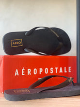 CHINELO MAS QUADRADO AERO AEROPOSTALE PRETO/OURO
