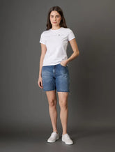 BLUSA CKJ FEM LOGO CKJ BRANCO