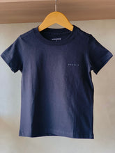 CAMISETA ARAMIS INF ESTAMPA FOLHAGEM PRETO