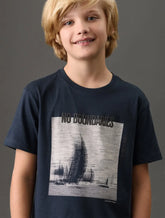 CAMISETA CKJ KIDS MC MAS NO BOUNDARIES MARINHO