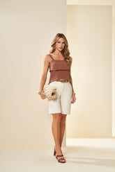 BLUSA ALCA PLANO ALFAIATARIA COMFY CACAU