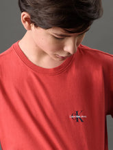 CAMISETA CKJ KIDS MAS MC REISSUE PEITO VERMELHO