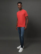 CAMISETA CKJ MAS MC REISSUE PEITO VERMELHO