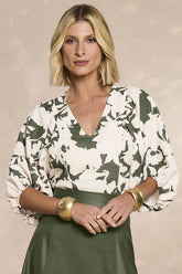 BLUSA FEM MANGA 3/4 EM PLANO VISCOFLOW VERDE LOURO SOFT GARDEN