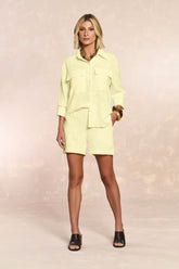 CAMISA FEM ML EM PLANO GEOMETRIC FLOW BAUNILHA