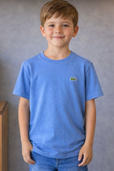 CAMISETA MAS KIDS MC LACOSTE CORE AZUL CLARO HBP
