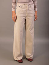 CALCA CKJ FEM COLOR WIDE LEG LONG 5 PCK CAQUI CLARO