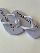 CHINELO CKJ MAS MAKE NEW PLANES BRANCO