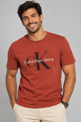 CAMISETA MC MAS CKJ RE ISSUE FERRUGEM