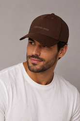 BONE CKJ 5 GOMOS CALVIN KLEIN JEANS MARROM