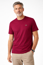 CAMISETA LACOSTE MC MASC BASICA BORDO 476