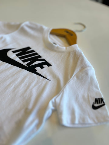 CAMISETA NIKE KIDS MAS FTR EVERGREEN BRANCO 001
