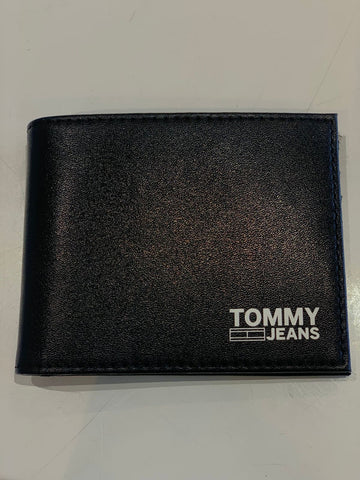 CARTEIRA TOMMY TJM ESSENTIAL CC WALLET L PRETO