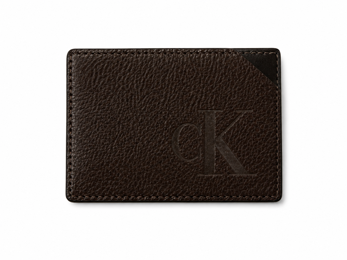 PORTA CARTAO CKJ MAS FLOATER LOGO QUEIMA MARROM
