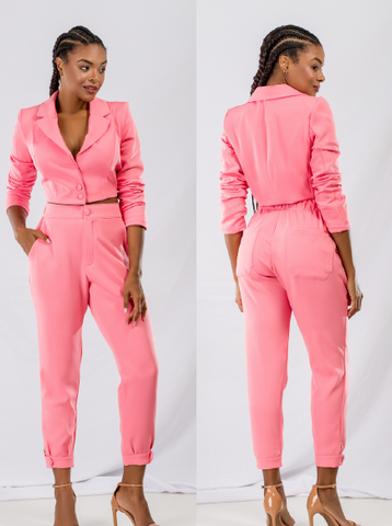 NOVO BLAZER FEM CROPPED ALFAIATARIA C BOTAO ROSA