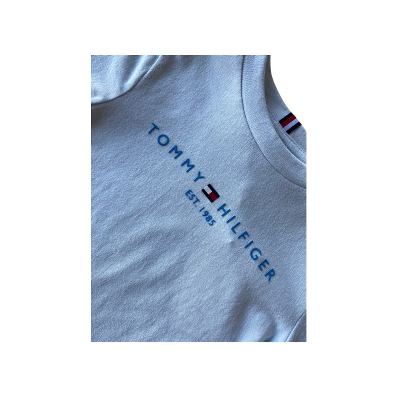 CAMISETA TOMMY KIDS MAS U ESSENTIAL TEE AZUL CLARO