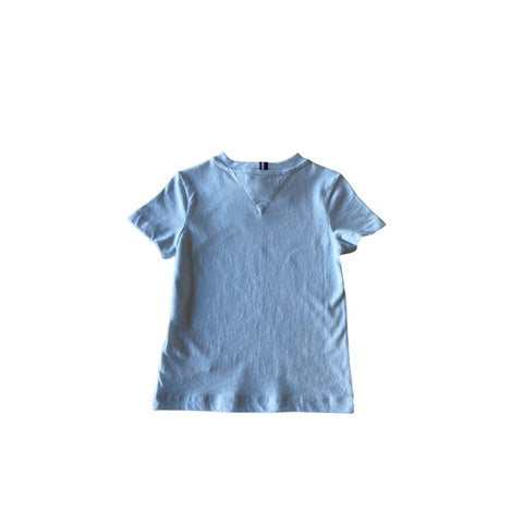 CAMISETA TOMMY KIDS MAS U ESSENTIAL TEE AZUL CLARO