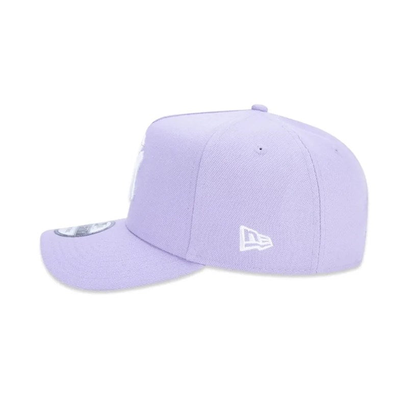 BONE 940 AF SN NEYYAN NEW ERA ROXO BRANC ROXO