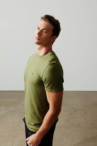 CAMISETA MAS MC ESSENCIAL OGOCHI VERDE MUSGO 0323