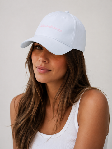 BONE CKJ ABA CURVA 5 GOMOS SARJA LOGO BRANCO