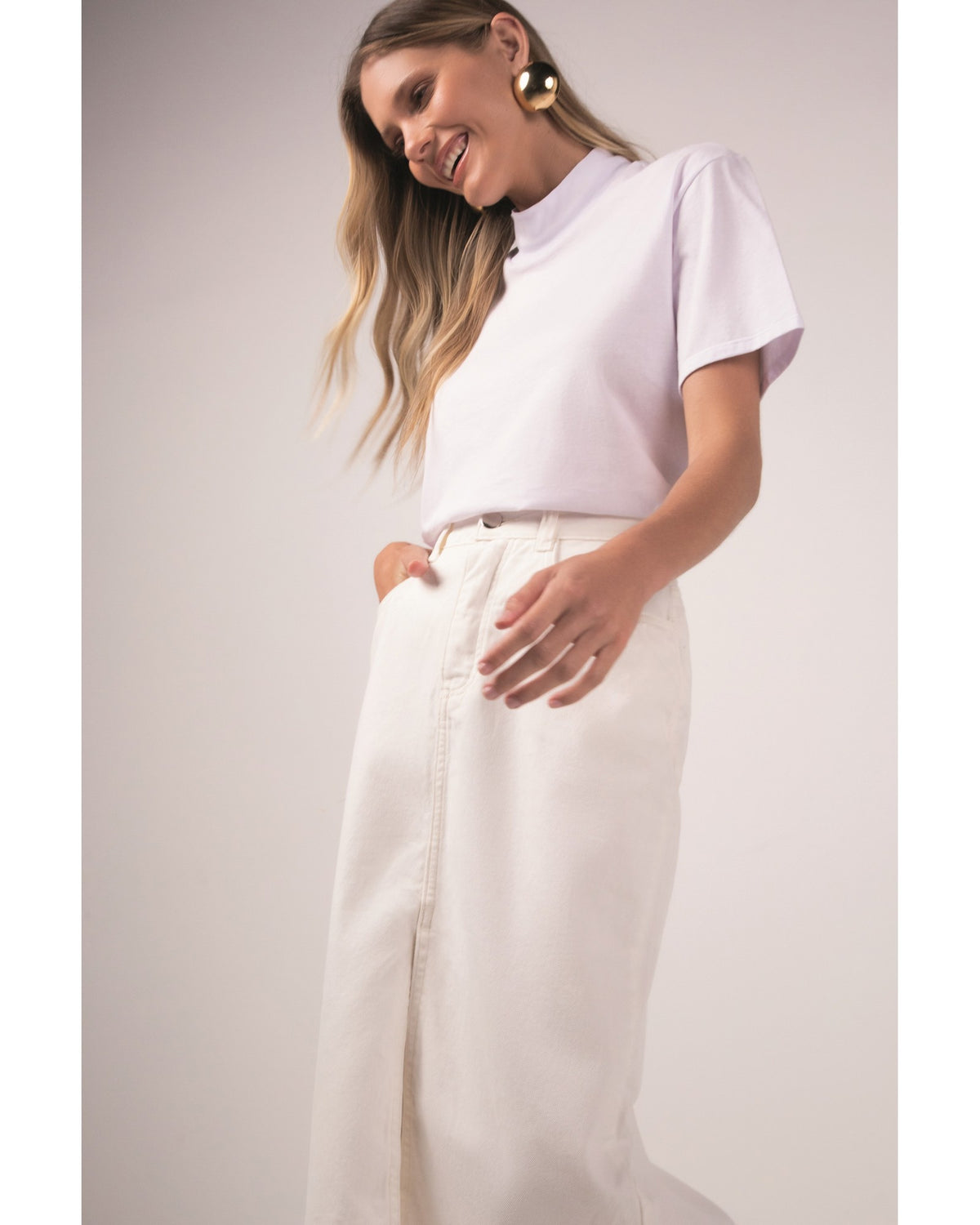 BLUSA FEM MC EM MEIA MALHA PENTEADA BRANCO