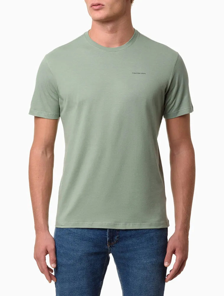 CAMISETA MC CKJ MASC LOGO BASICO PEITO VERDE