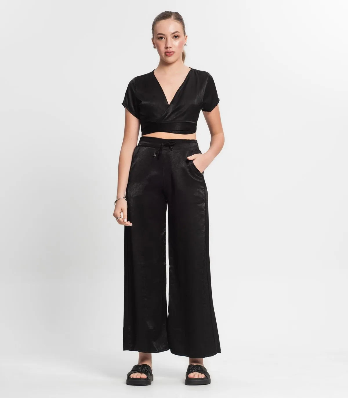 CALCA FEM JUV WIDE LEG VISCOPOLY GLOW PRETO