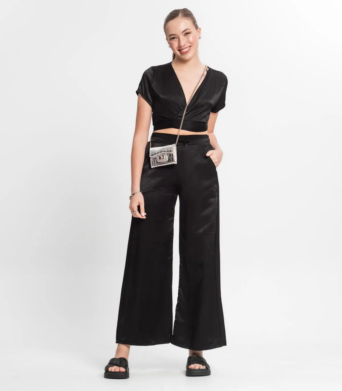 CALCA FEM JUV WIDE LEG VISCOPOLY GLOW PRETO