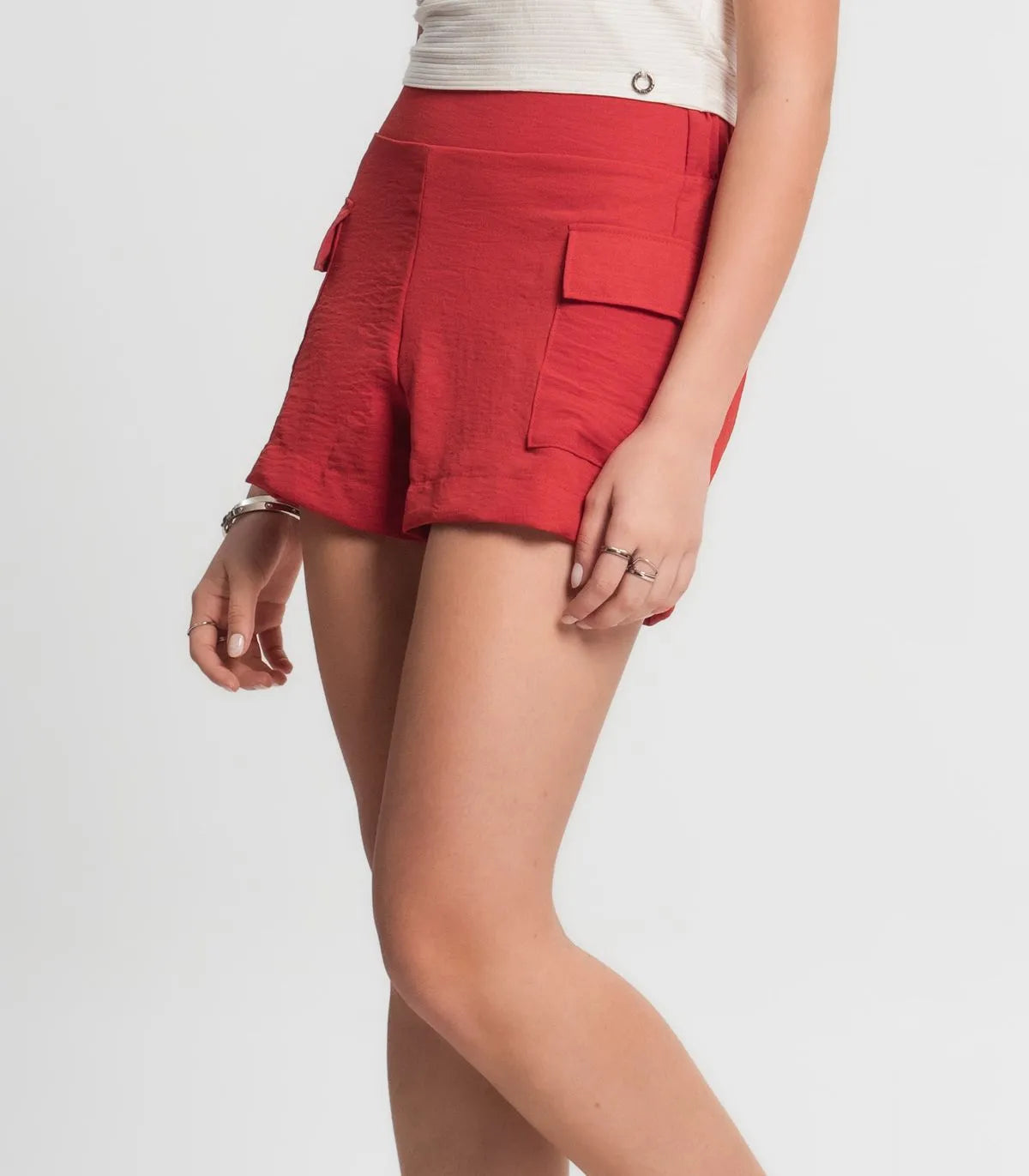 SHORTS FEM JUV BOLSOS LADO AIR FLOW VERMELHO