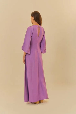 VESTIDO LONGO MANGAS PREGAS LILAS