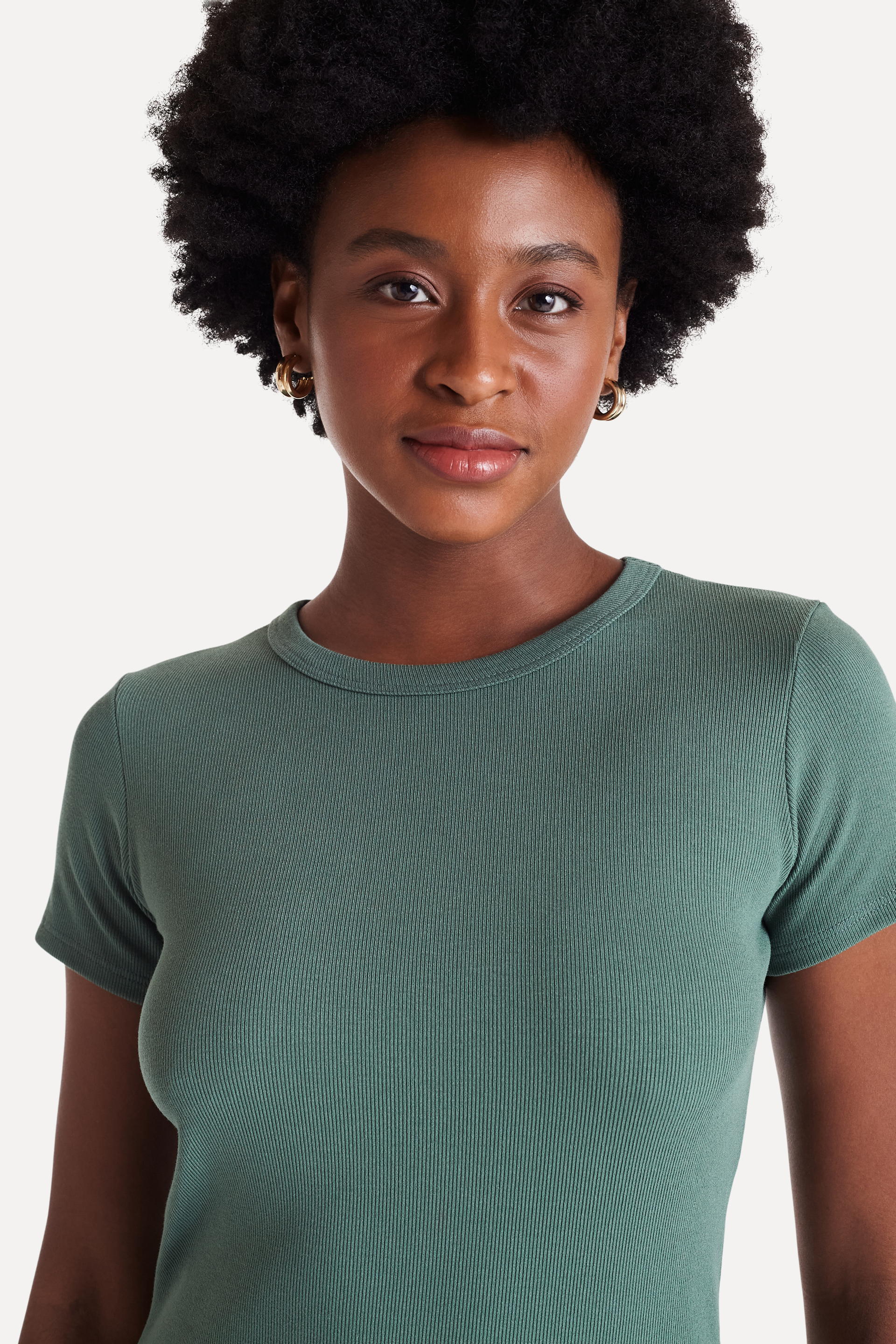 BLUSA FEM MC DECOTE CARECA RIB SIMPLES VERDE MUSGO