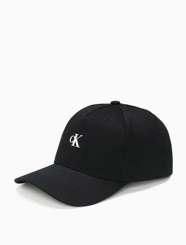 BONE MAS CKJ KIDS 5 GOMOS CK PRETO