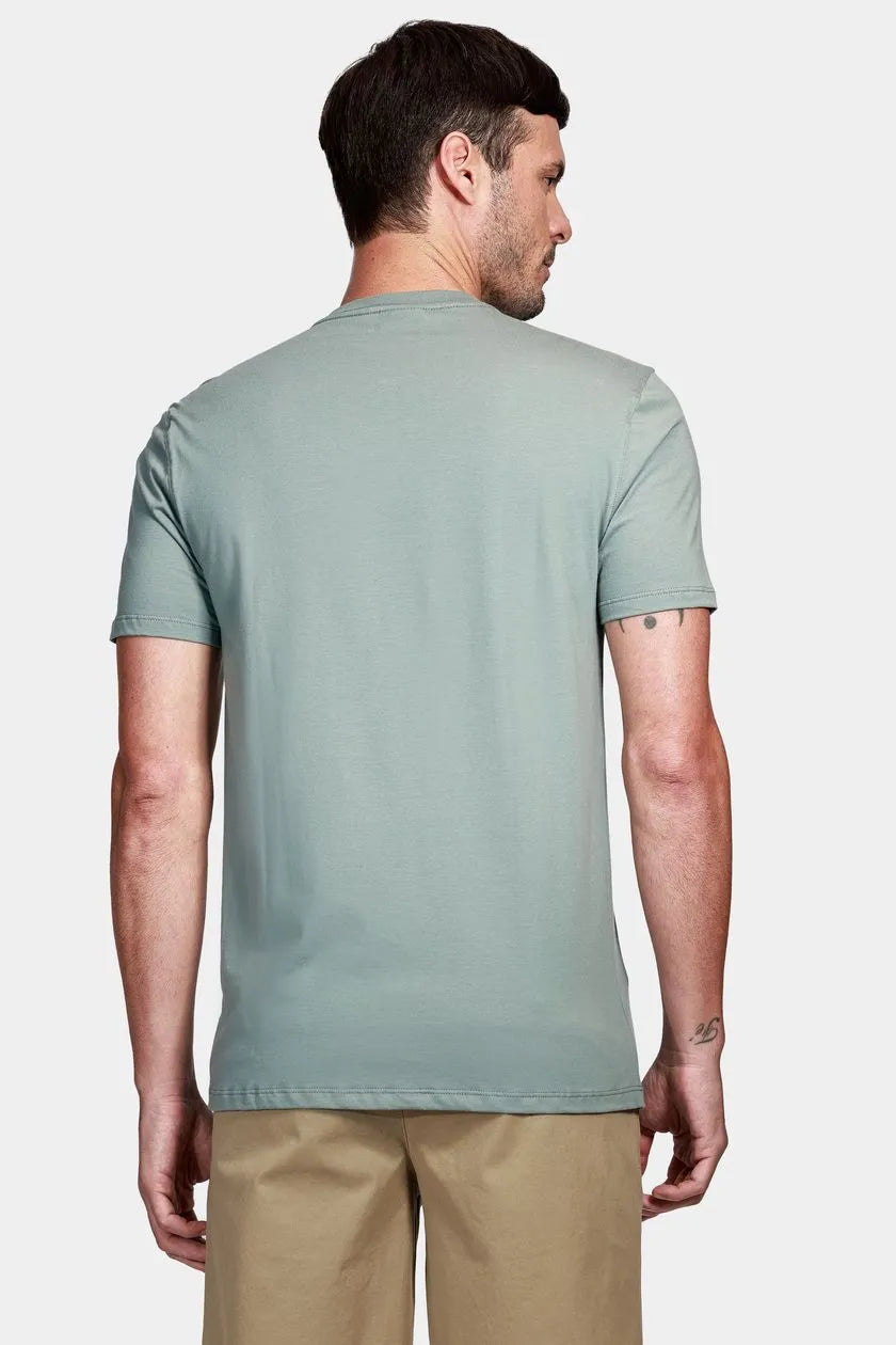 CAMISETA MAS ARAMIS ESPELHADO OUTLINE VERDE EUCALIPTO