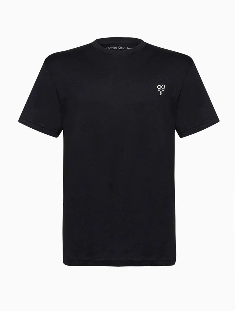CAMISETA CKJ KIDS MAS MC OMEGA PEITO PRETO
