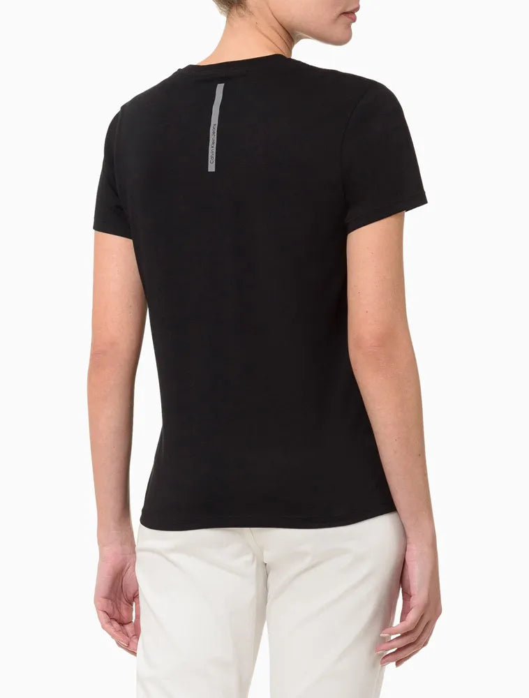 BLUSA CKJ FEM MC LOGO BORDADO PRETO