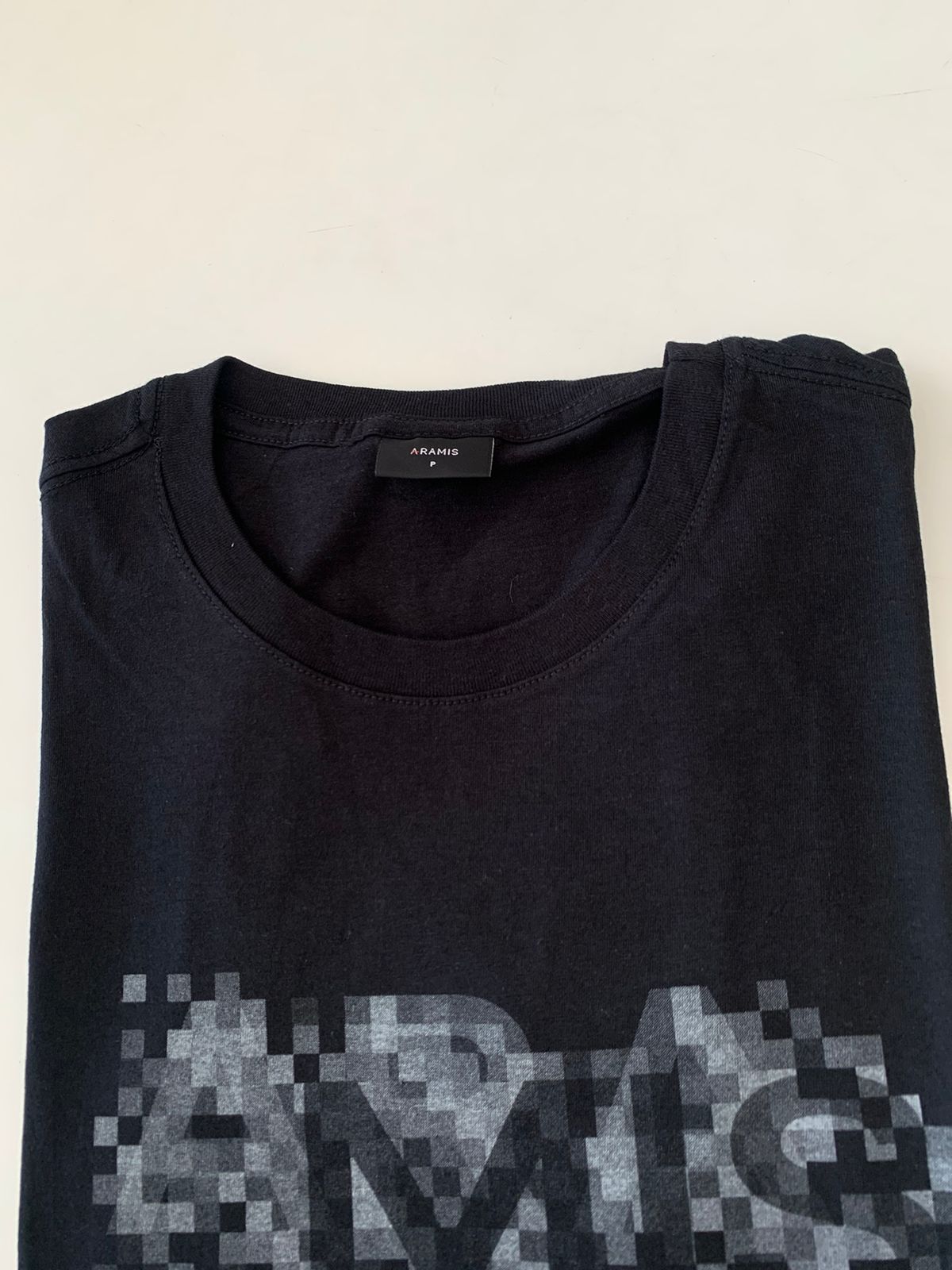 CAMISETA MAS MC ARAMIS PIXEL FADE PRETO