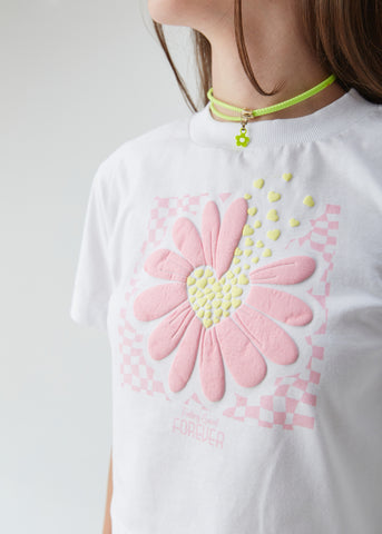 T-SHIRT FEM CROPPED MALHA ALG EST FLOR BRANCO