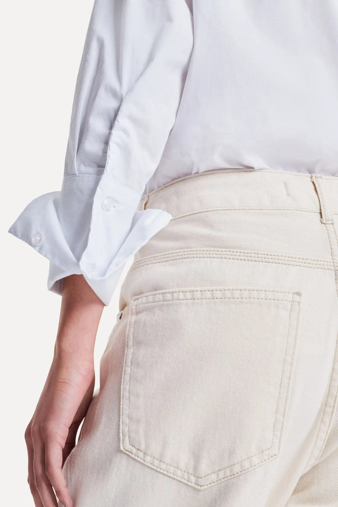 CALCA JEANS FEM MOM WEG SIMPLES OFF WHITE