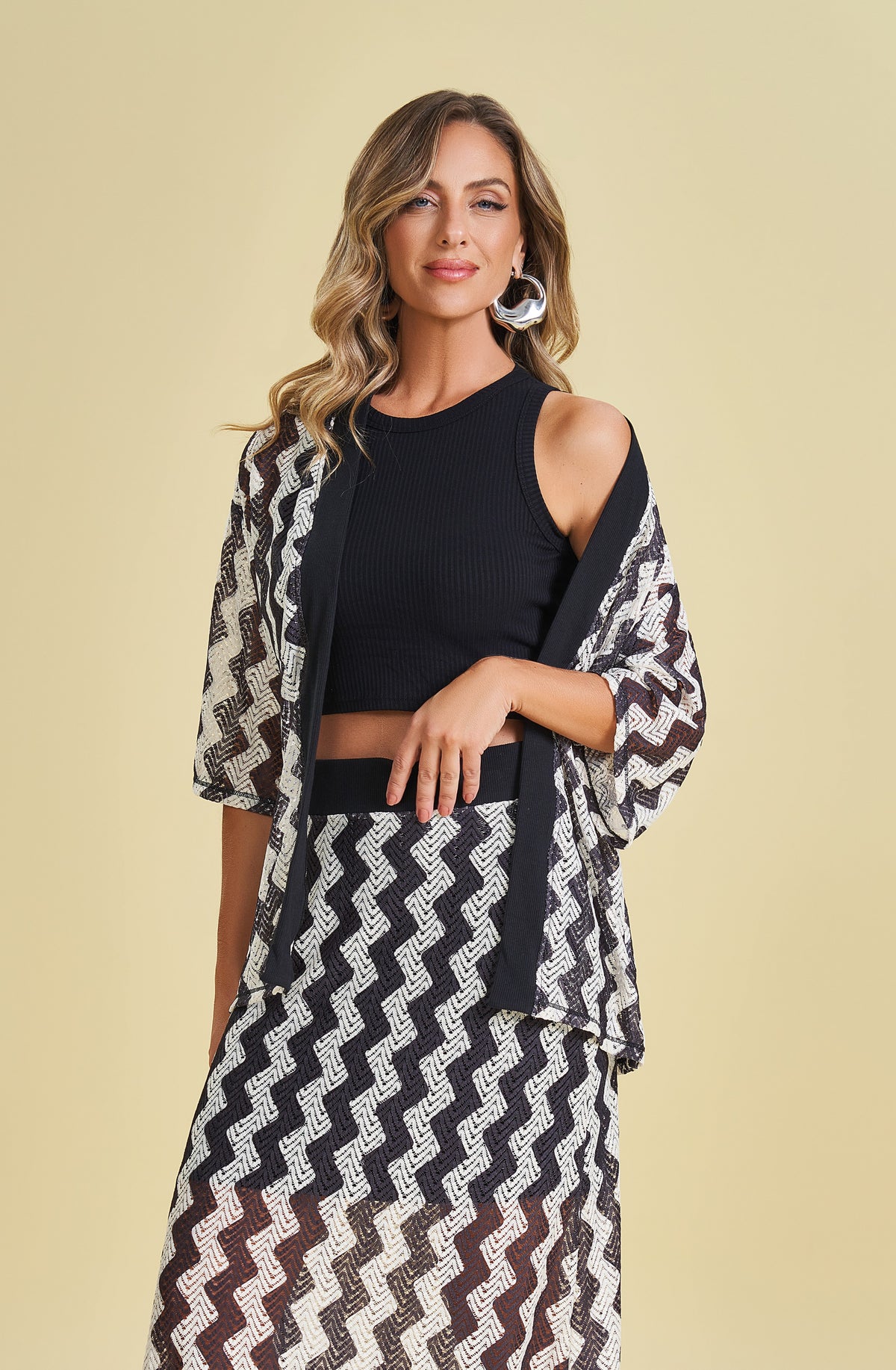 KIMONO EM TRICOT ZIG ZAG LISTRADO BOSSA OFF WHITE