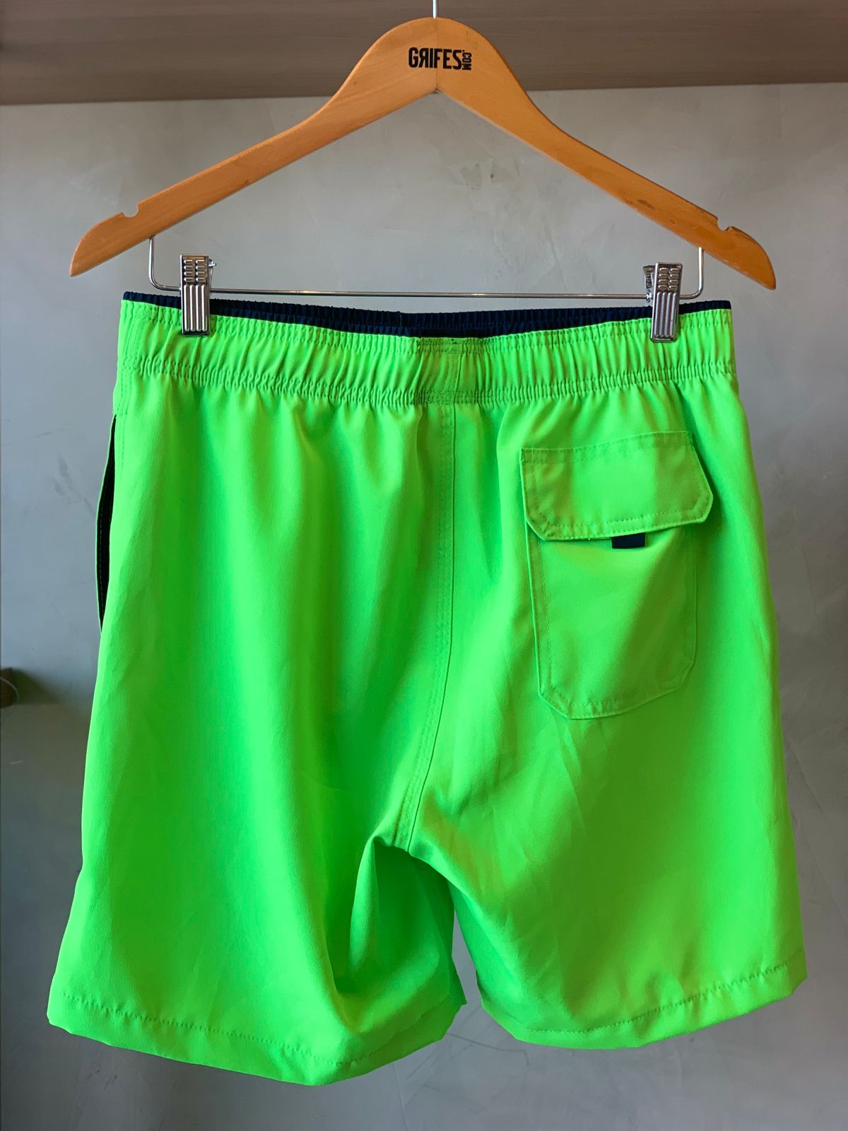 SHORT TACTEL MASC LISO JAIAL VERDE NEON/MARINHO