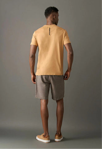 CAMISETA MC CKJ MASC LOGO CENTRALIZADO HAVANA