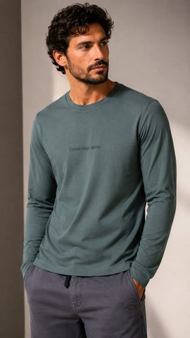 CAMISETA CKJ MAS ML LOGO CENTRALIZADO VERDE MEDIO