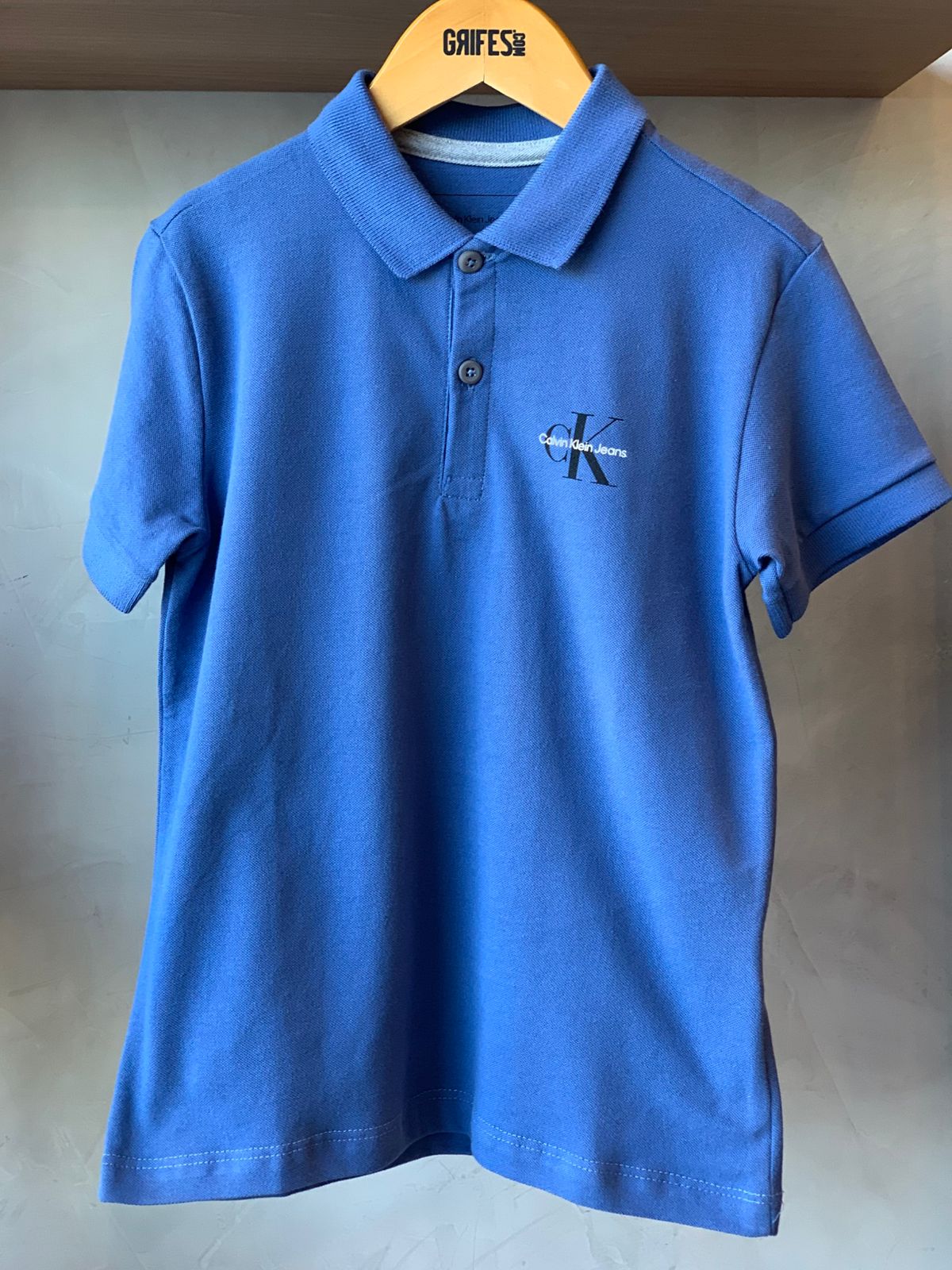 POLO CKJ KIDS MAS LOGO RE ISSUE PEITO INDIGO