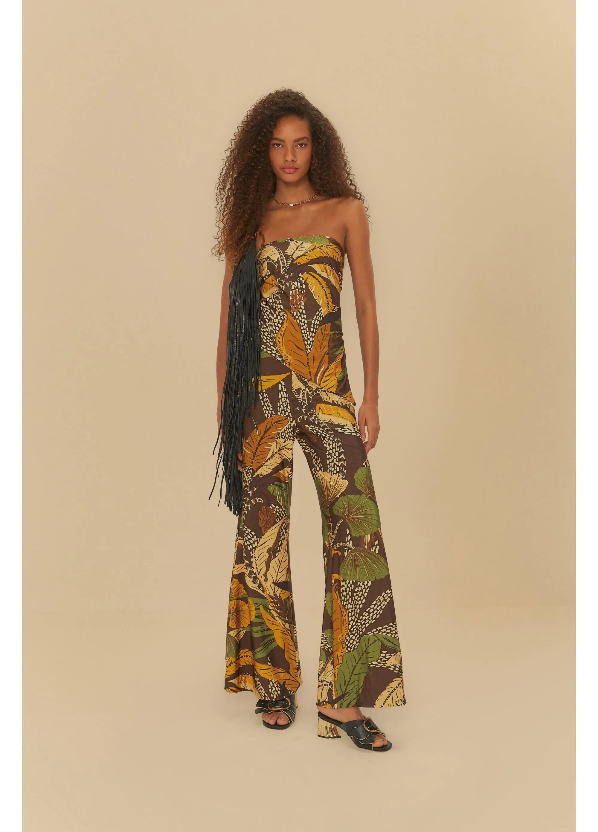 BLUSA FEM FENDA FLORESTA SKETCH MARROM
